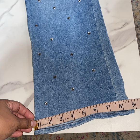 Express Women Jeans Blue Rhinestone Cropped Flare High Rise Denim Size 6 - Picture 9 of 17